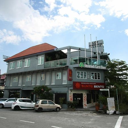 Shamrock Guest House Ipoh Esterno foto